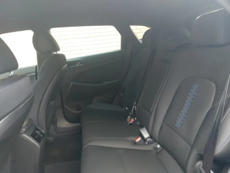 2018 Hyundai Tucson 1.6 T-GDi Go SE 2WD in Blue — photo 5